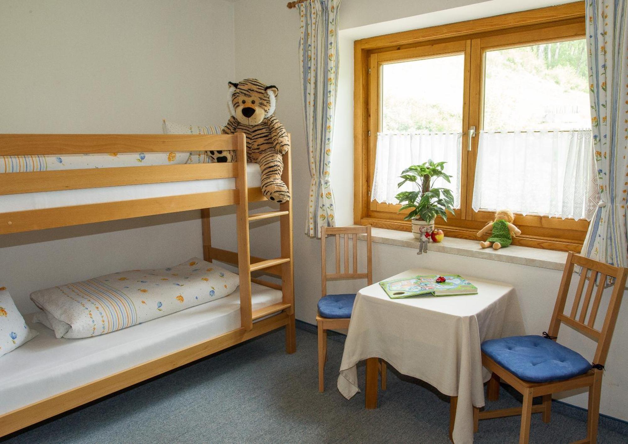Landhaus Antonia Bruck an der Grossglocknerstrasse Bilik gambar